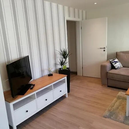 With 1 Bedroom Tatil Evi Maasholm