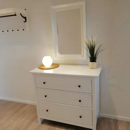 With 1 Bedroom * Maasholm